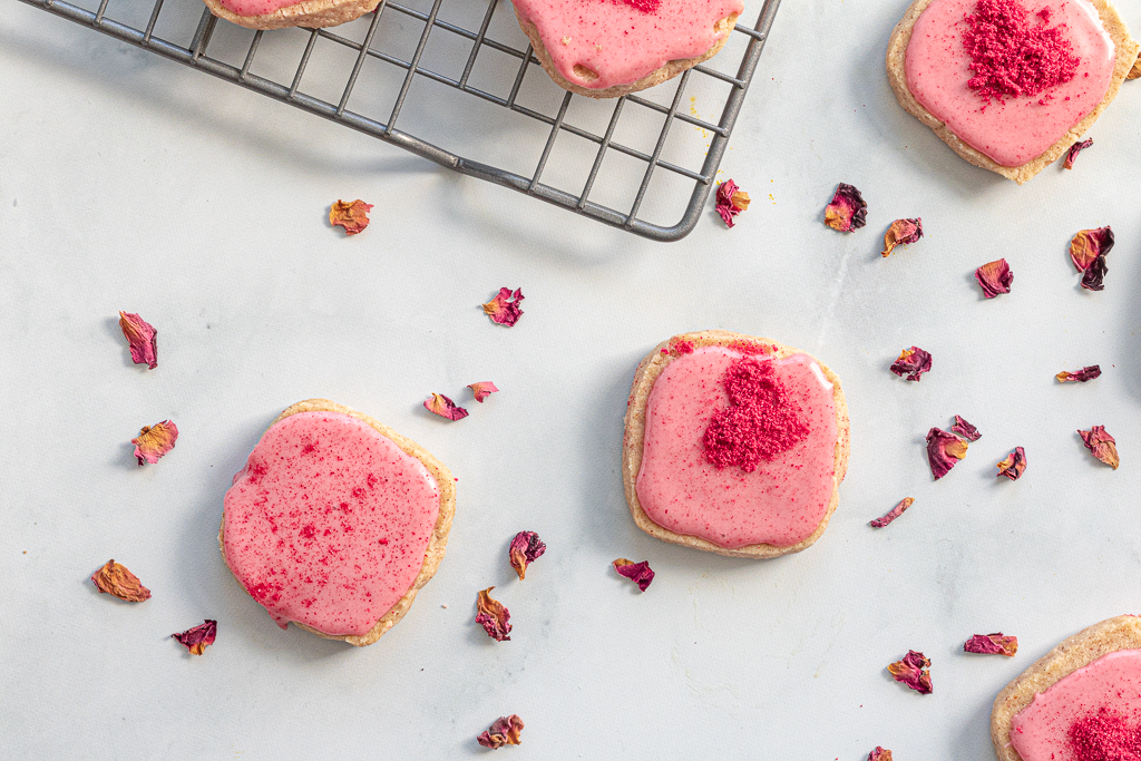 Raspberry glazed gluten free shortbread cookies by Sisters Sans Gluten