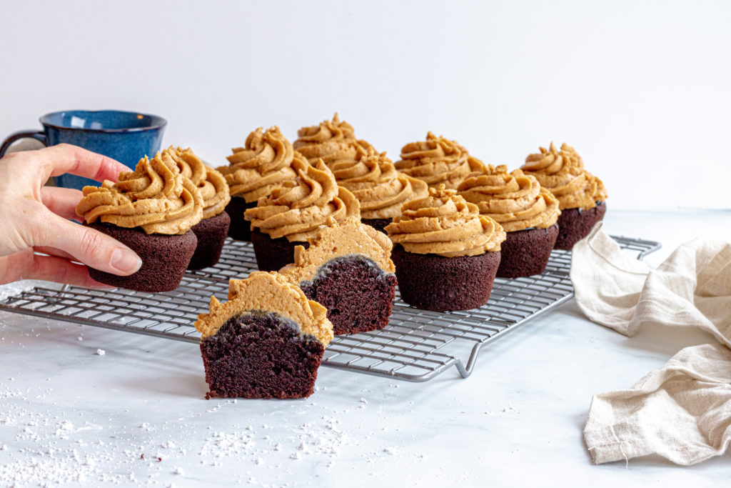 Gluten free chocolate coffee cupcakes by Sisters Sans Gluten