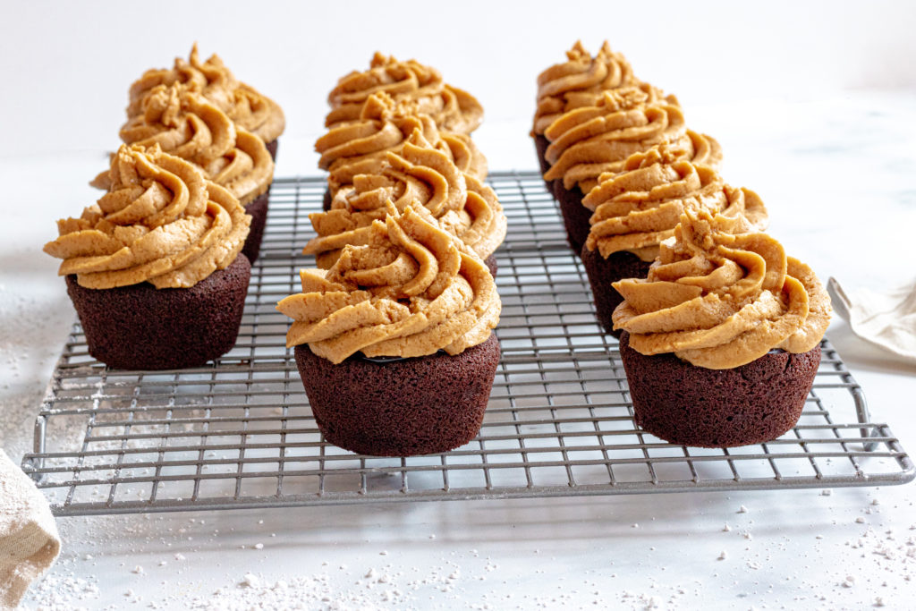 Gluten free chocolate coffee cupcakes by Sisters Sans Gluten
