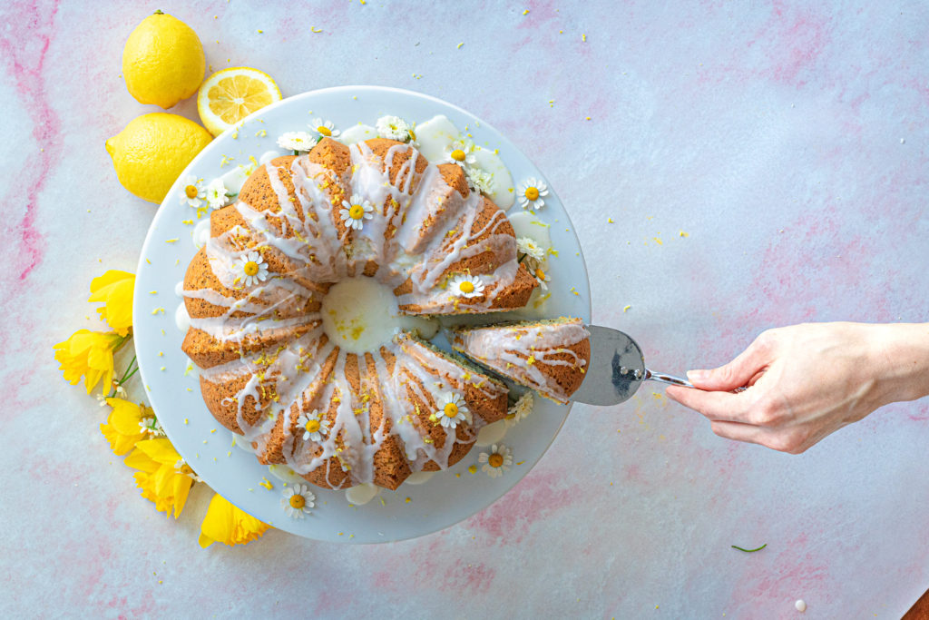 Gluten free lemon poppyseed bundt cake by Sisters Sans Gluten
