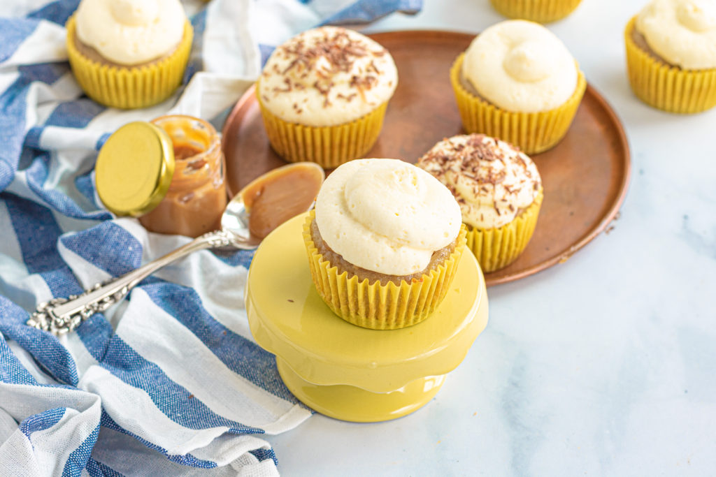 gluten free banoffee cupcakes by sisters sans gluten