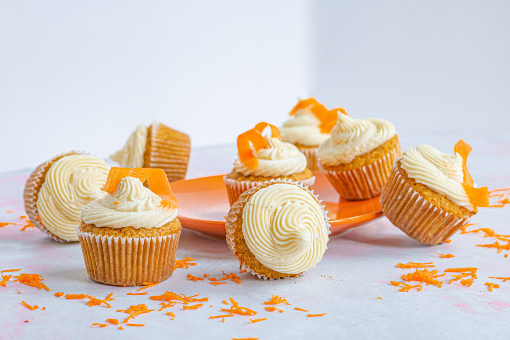 Gluten free carrot cake cupcakes by Sisters Sans Gluten