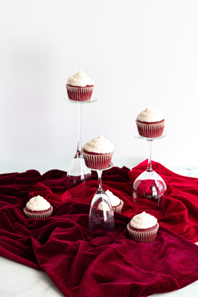 gluten free red velvet cupcakes by Sisters Sans Gluten