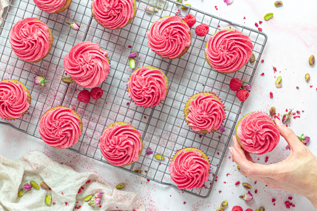 gluten free pistachio raspberry rose cupcakes by Sisters Sans Gluten