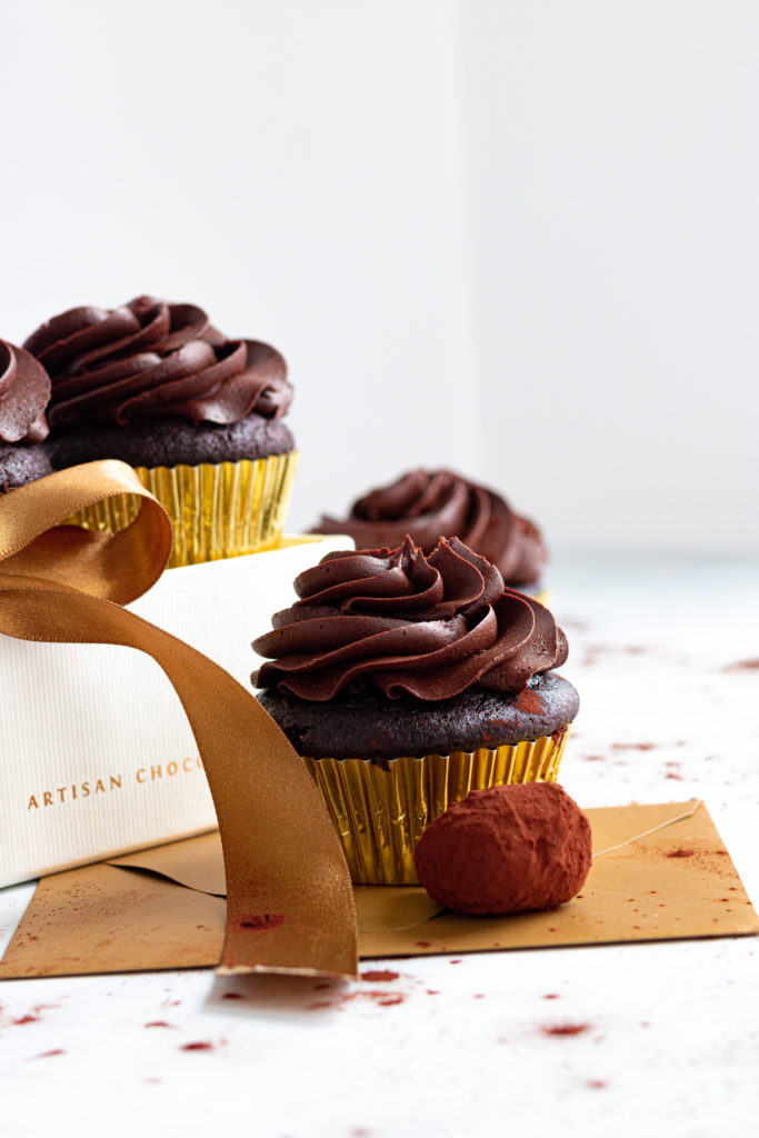 gluten free chocolate truffle cupcakes by Sisters Sans Gluten
