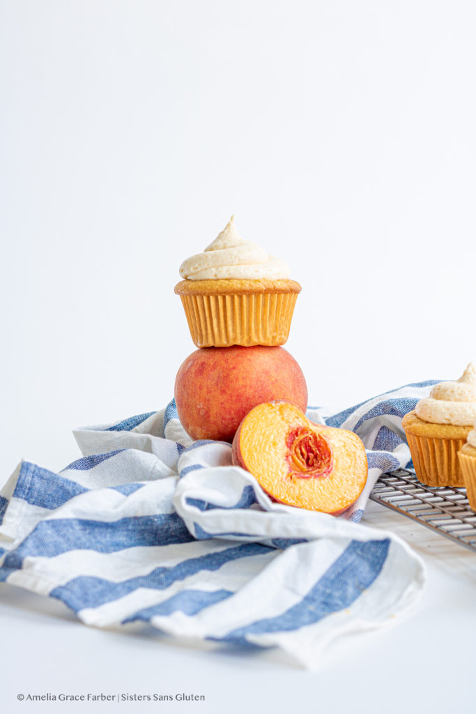 gluten free peach cupcakes by sisters sans gluten
