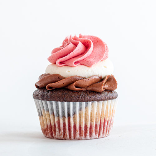 Gluten Free Neapolitan Cupcakes - Sisters Sans Gluten