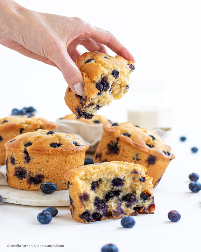 gluten free blueberry muffins by sisters sans gluten